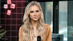 ‘Bachelor’ alum Amanda Stanton faces backlash for driving 12 hours to get  her hair done