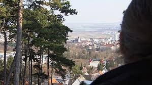 Es war tatsächlich eine wunderbare sommernacht, das wetter hat gehalten, obwohl ringsherum wettermäßig die welt untergegangen ist. Die Alm In Der Gloriette Burgenland Orf At