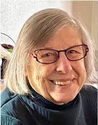 Loretta Callahan's Instagram, Twitter & Facebook