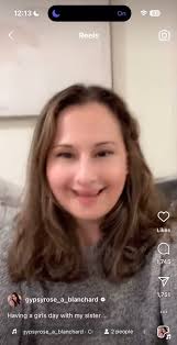 “Having a girls day with my sister @mia.blanchard 💜”