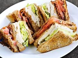 Club Sandwich Poulet Bacon Recette Recettes Club Sandwich Recettes De Cuisine Recette Sandwich