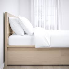 Ikea malm 140x200cm in weiss mit mittelbalken ikea skorva mittelbalken aber ohne querstreben lattenrost: Malm Bettgestell Hoch Mit 4 Schubladen Eichenfurnier Weiss Lasiert Ikea Deutschland