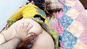 Desi Housewife Lost Her Anal Hole in Truth Dare Game: Pakistani Porn