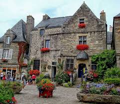 The medieval chateau located in the town was the home of american painter alfred klots. 5 Officially Best Places To Visit In France