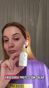 Buen día con cara de dormida ✨✨✨ comparto una de mis rutinas de skin care  💜💜👁️👁️