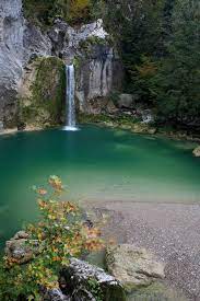 look like a nice spot for a swim beautiful waterfalls places to see waterfall