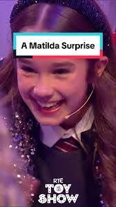 Elisha Weaver's Instagram, Twitter & Facebook