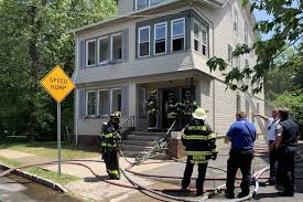 30,954), ramsey co., se minn., a growing residential suburb of st it is a primarily residential area. Maplewood Home Sees Two Fires In Three Hours Soma Nj News Tapinto