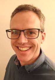 Can church fathers' quotations reconstruct the new testament?