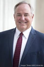 Texas A&M University President Mark Welsh to step down