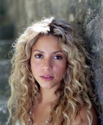 Long curly hair has always been a way of expressing the good looks of men. Pin On Beauty Hacks
