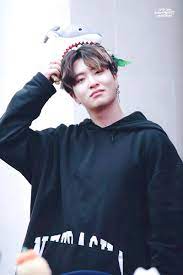 In 2012, choi moved to seoul's korean arts high school, from which he graduated in february 2015. Got7 Fanatic Sur Twitter Proud Of Choi Youngjae He Has A Ribbon Tattoo On His Arm Seweol Ferry Incident He S Been Wearing The Safety Pin Since Eyes On You