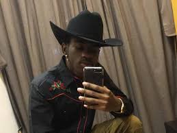 Sep 10, 2019 · old town road by lil nas x is the anthem of 2019 but while everybody can sing the lyrics, what do they actually mean? Lil Nas X S Old Town Road Hits No 1 On Billboard Hot 100 Hiphopdx