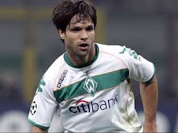 ˈvɛɐ̯dɐ ˈbʁeːmən), commonly known as werder bremen, werder or simply bremen, is a german professional sports club based in bremen, free hanseatic city of bremen. Werder Bremen Ace Diego I Ll Be Juventus New Zinedine Zidane Goal Com
