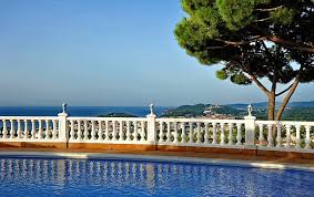 Ecco le attrazioni più apprezzate a cui dedicare. Grosse Villa In Der Nahe Des Strandes Lloret De Mar Girona Costa Brava
