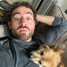 Aaron Plourde (@wordotheplourde)