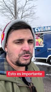 Exploring Pizzeria Alexander: The Best Cuban Pizza