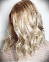 If your curls are untameable and you want to tame them, then cut them short! 25 Best Short Hairstyles For Thick Wavy Hair Short Wavy Hair Hair Styles Wavy Hairstyles Medium