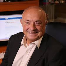 12-year-old entrepreneur starts her first "Barefoot Investor" business