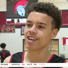 Hy-Vee Athlete of the Week: Marqueas Bell