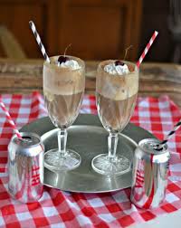 Celebrate The End Of The School Year With Diet Coke Float Cocktails Hezzi D S Books And Cooks Diet Coke Yummy Drinks Mixed Drinks Alcohol