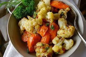 Tumis pelangi (kembang kol, wortel, buncis) kembang kol ukuran sedang • buncis • wortel • saos tiram • gula, garam, kaldu bubuk • minyak untuk menumis • bawang putih • bawang merah. Resep Dan Cara Membuat Tumis Wortel Dengan Kembang Kol Yang Sedap Dan Enak Selerasa Com