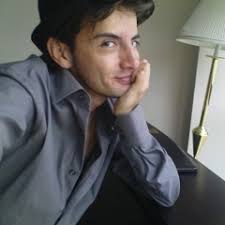 Stream 07 Feliz Navidad (Daniel Piloto) by Christian Laguna