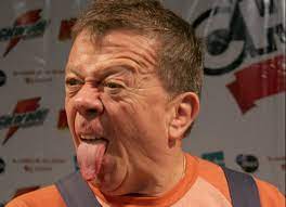 ¿por qué cada domingo chabelo es tendencia en twitter? Los 85 Anos De Chabelo El Inmortal De La Television Que Fue Espiado Por El Gobierno Mexicano Infobae