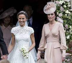 Nicht Uberschatten War Wohl Der Dresscode Fur Die Hochzeit Der Kleinen Schwester Von He Pippa Middleton Hochzeit Kate Middleton Kleid Kate Middleton Hochzeit