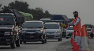Pemerintah izinkan mudik lebaran 2021, ini tips aman pulang kampung saat pandemi. Mudik Lebaran 2021 Dilarang Kemenhub Segera Siapkan Peraturan