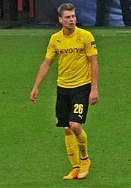 Check spelling or type a new query. Lukasz Piszczek Wikipedia