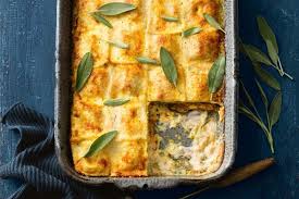 Creamy Ravioli Pumpkin And Leek Lasagne Recipe In 2020 Recipes Easy Delicious Recipes Ravioli