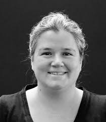 Julie Bolduc-Duval receives the 2020 Qilak Award from the Canadian  Astronomical Society (CASCA)