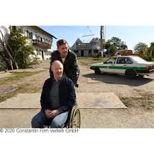 Wer auf der suche nach einer außergewöhnlichen seherfahrung ist, sollte am heutigen 1. Kaiserschmarrndrama Der Neunte Fall Fur Den Eberhofer Ein Provinzkrimi Franz Eberhofer Band 9 Falk Rita Amazon De Bucher