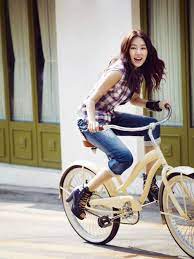 feedly organize read and share what matters to you 自転車ガール ユンウネ 自転車