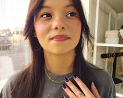 Anillo personalizado con nombre en oro laminado de 14k