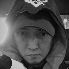 Hi, I'm new to this group and want to learn mini painting techniques