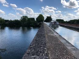 En 1904, des photos montrent aussi la réparation de ses bajoyers, mais le plus. Pont Canal Moissac 2021 All You Need To Know Before You Go Tours Tickets With Photos Tripadvisor