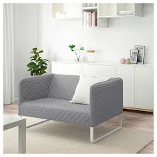 Più di 1000 divani angolari con sconti fino al 70% spedizione e reso gratuiti resi piccolo divano da giardino realizzato con bancali e rivestito con cuscini. Knopparp Divano A 2 Posti Knisa Grigio Chiaro Ikea It Ikea Piccolo Divano Idee Ikea