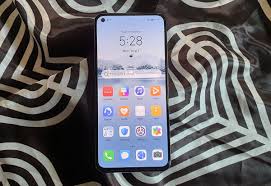 Review Where Does The Huawei Nova 7 5g Sit In The Mid Range Battle Arabianbusiness
