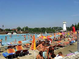 Orosháza gyopárosfürdő a pihenés mekkája. Thermenurlaub Hajduszoboszlo Www Thermen Ungarn Com