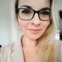 100+ perfiles de «Brenker»