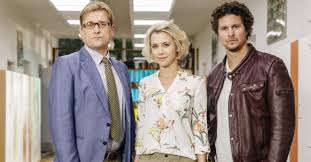 Golden life) is a hungarian crime drama television series loosely based on finnish series helppo elämä. Kicsit Vicces Kicsit Kinos Es Nagyon Eroltetett Eleg Gyenge Lett Az Uj Magyar Sorozat Magyar Narancs