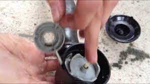 Victa spares is your authorised uk supplier of spares, parts and components for all victa rotary mowers, brushcutters, hedgetrimmers and professional lawnmowers. Pushmowerrepair Com Victa G4 Carburetor Service Youtube