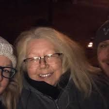 What is the difference between a laker and a saltie?