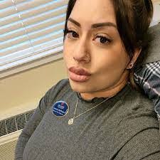 Amanda Mcelwain's Instagram, Twitter & Facebook