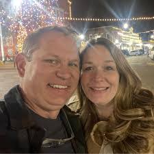 Amanda Seyfarth's Instagram, Twitter & Facebook