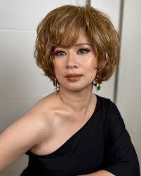 Jennifer Kier's Instagram, Twitter & Facebook