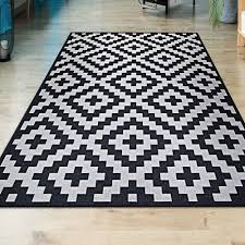 Black And White Indoor Outdoor Rug Overstock Com Online Shopping Bedding Furniture Electronics Jewelry Clothing More In 2020 Indoor Outdoor Area Rugs Outdoor Rugs Patio Outdoor Deck Decorating
