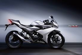 suzuki gsx 250r sketch design バイクのデザイン レーシングバイク 250cc バイク